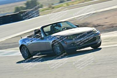 media/Dec-13-2025-Extreme Speed (Sat) [[d129ecb0b9]]/High Inter/Session 3 (Turn 5)/